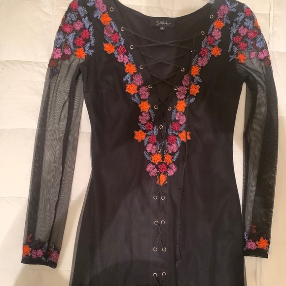 Forever 21 dress! Bought in 2017 and worn twice. - Picture 2 of 4